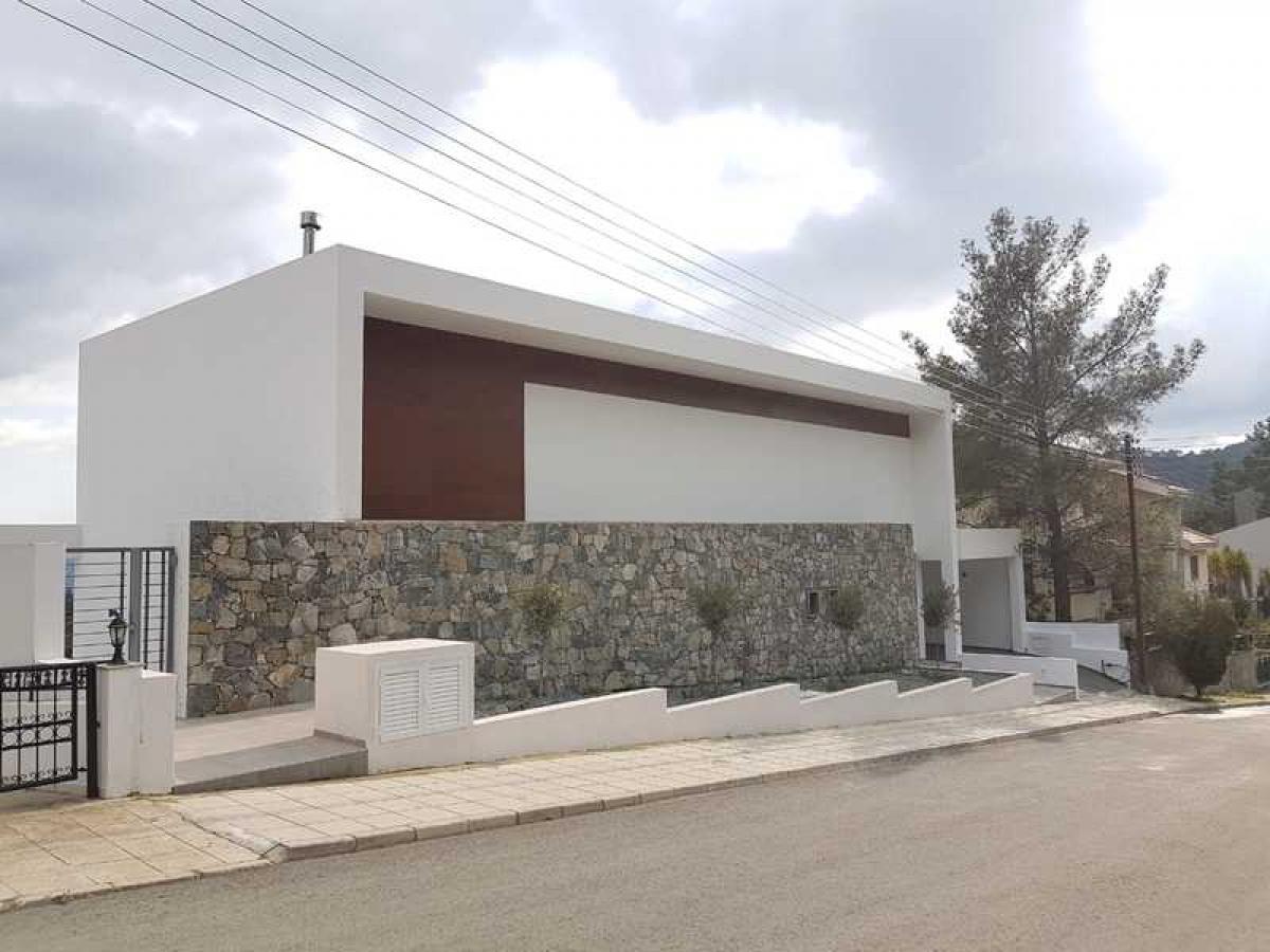 Picture of Home For Sale in Moniatis, Limassol, Cyprus