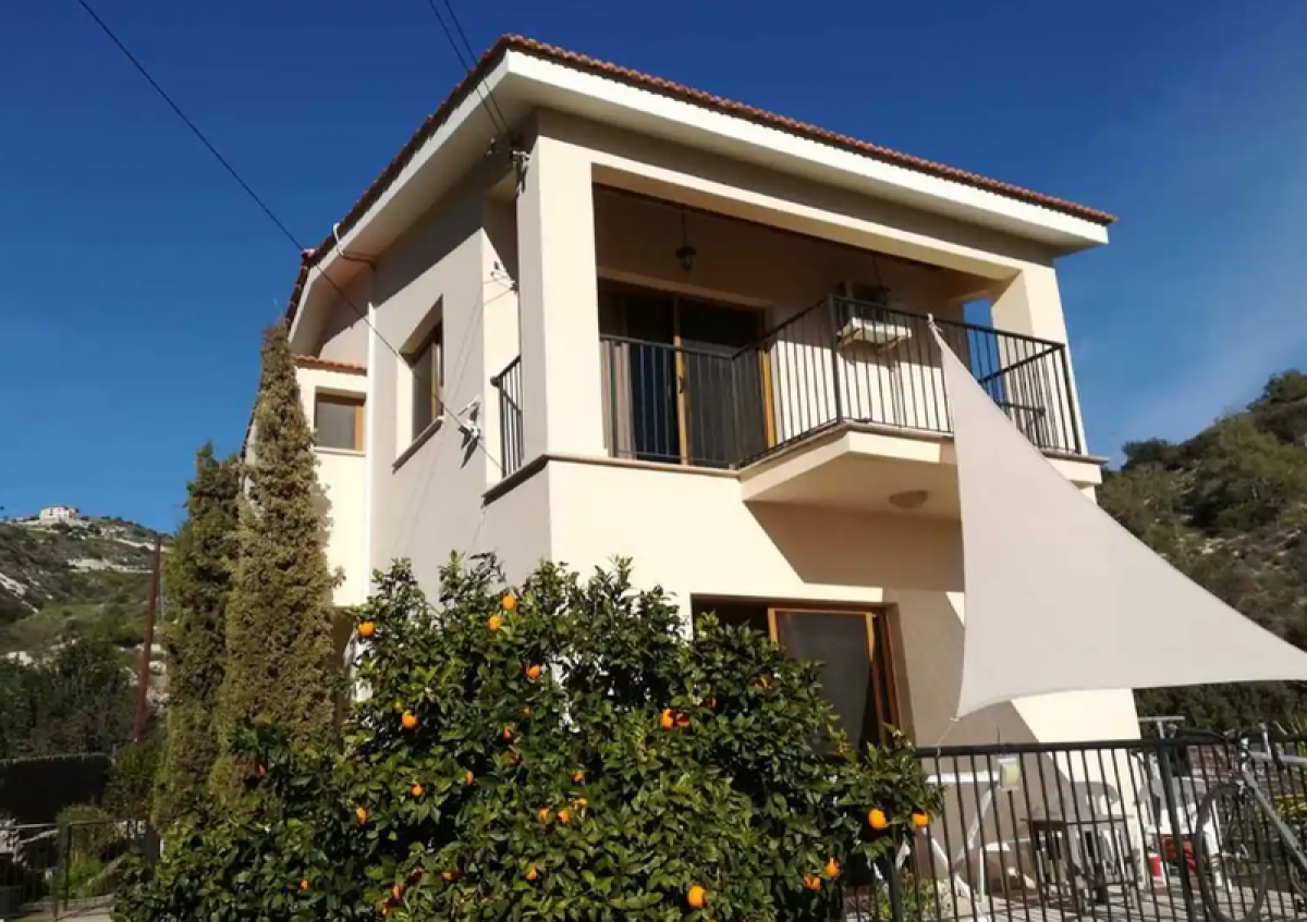 Picture of Villa For Sale in Akrounta, Limassol, Cyprus