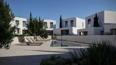 Home For Sale in Geroskipou, Cyprus