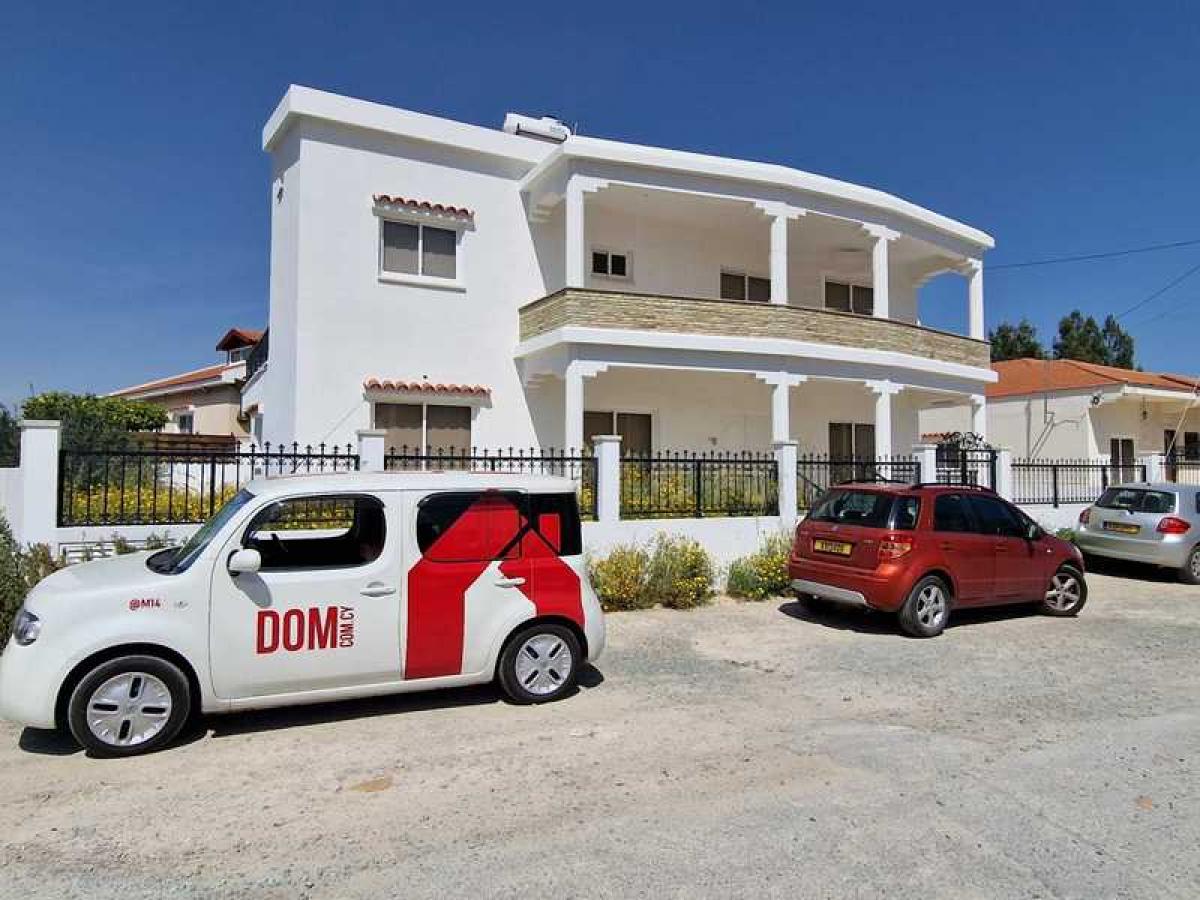 Picture of Villa For Sale in Aradippou, Larnaca, Cyprus