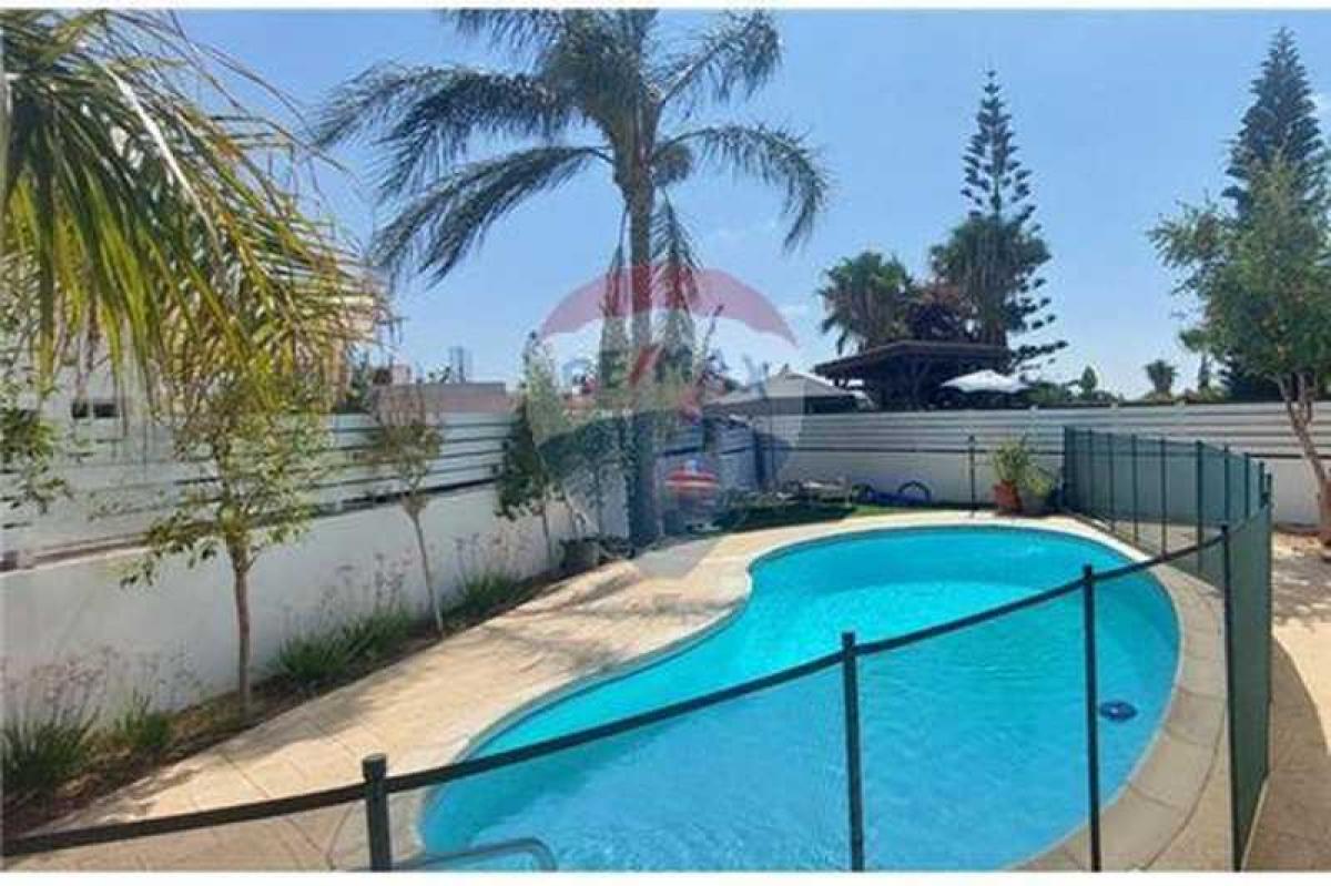 Picture of Home For Sale in Konia, Paphos, Cyprus