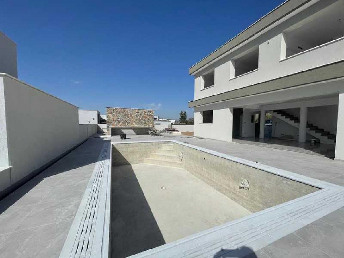 Picture of Home For Sale in Moni, Limassol, Cyprus