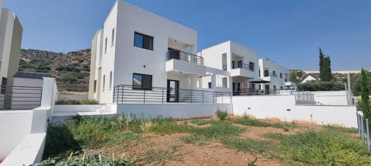 Picture of Villa For Sale in Palodeia, Limassol, Cyprus