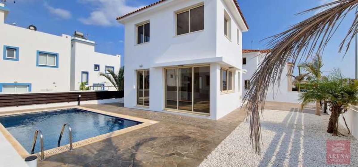 Picture of Villa For Sale in Kapparis, Famagusta, Cyprus