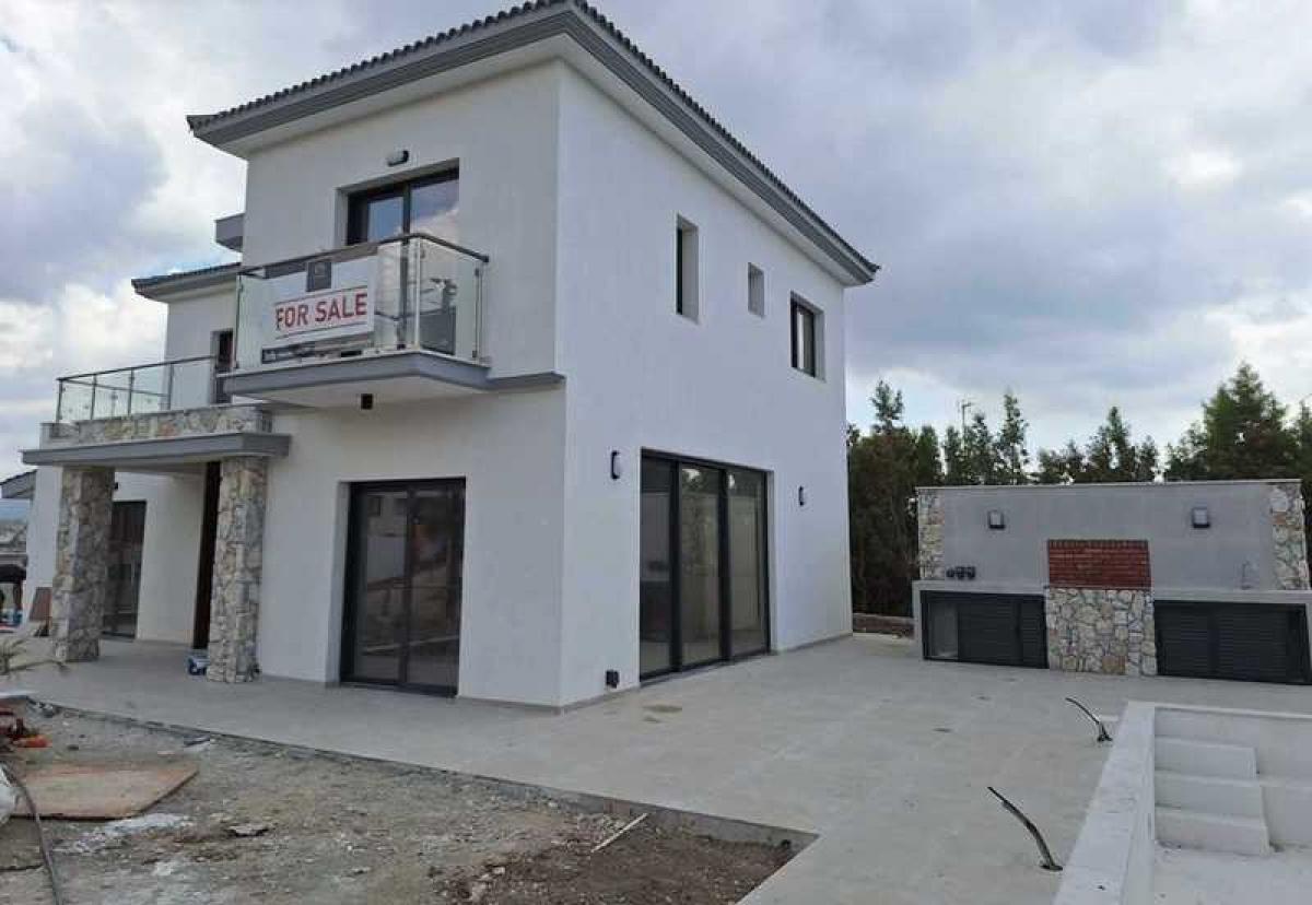 Picture of Home For Sale in Pyrgos Lemesou, Limassol, Cyprus