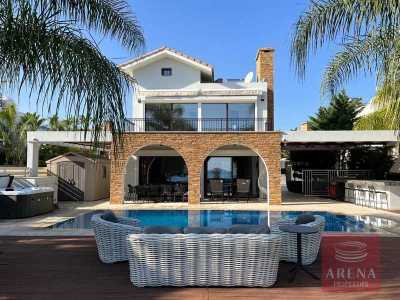 Villa For Sale in Agia Thekla, Cyprus