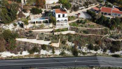 Villa For Sale in Tala, Cyprus