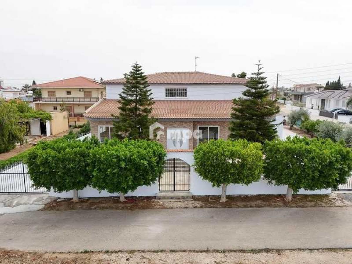 Picture of Home For Sale in Palaiometocho, Nicosia, Cyprus