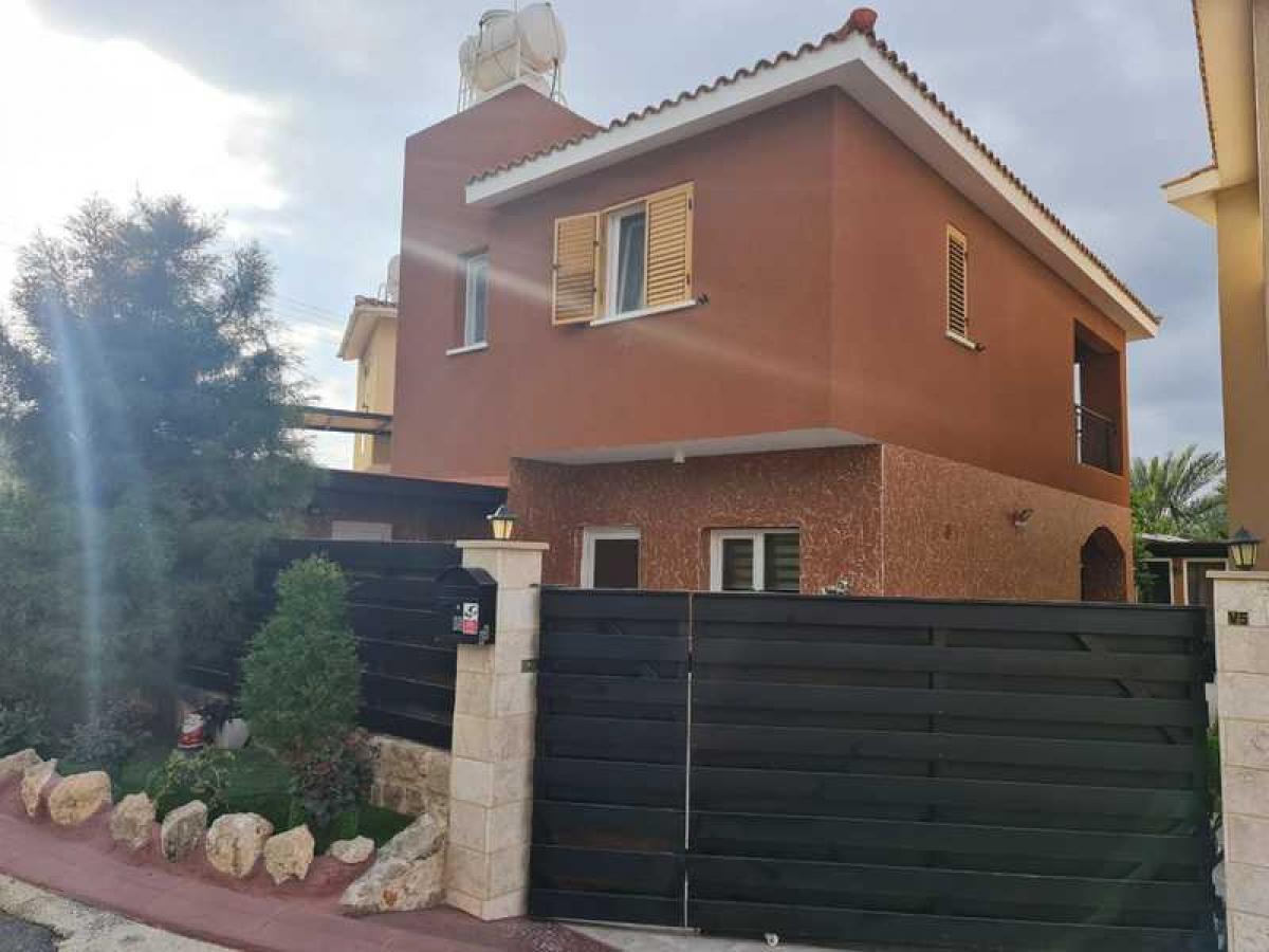 Picture of Villa For Sale in Tombs Of The Kings, Paphos, Cyprus