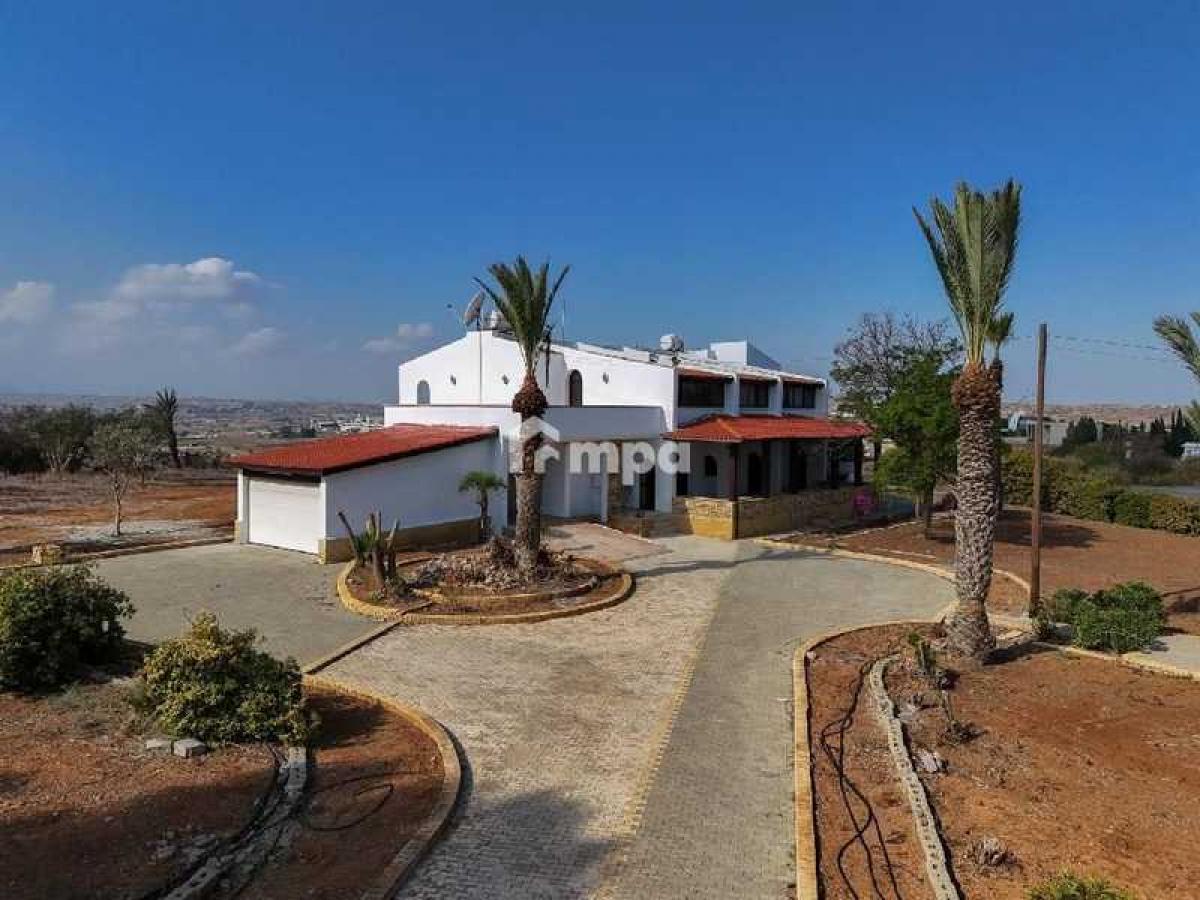 Picture of Home For Sale in Dali, Nicosia, Cyprus