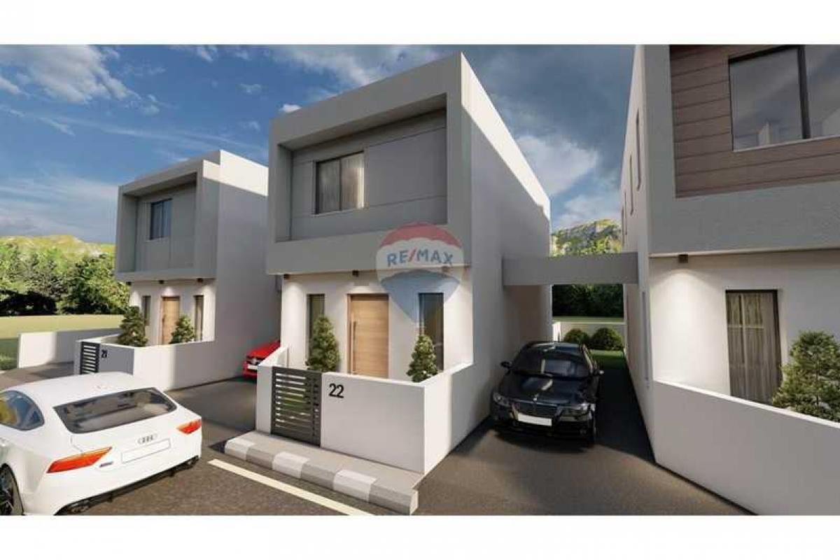 Picture of Home For Sale in Oroklini, Larnaca, Cyprus