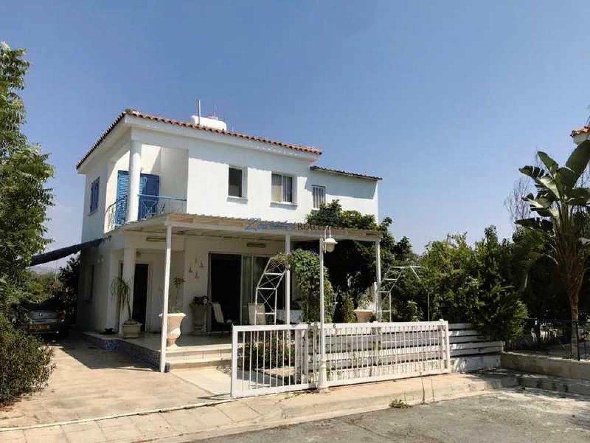 Picture of Home For Sale in Zygi, Limassol, Cyprus