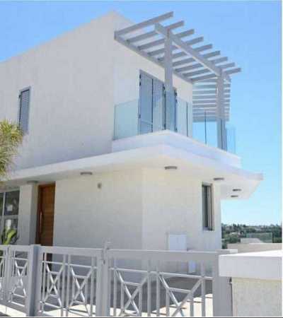 Home For Sale in Chlorakas, Cyprus