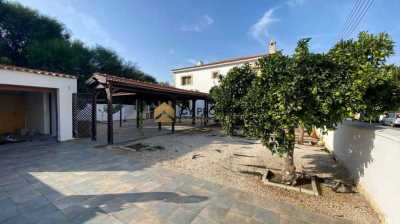 Home For Sale in Oroklini, Cyprus