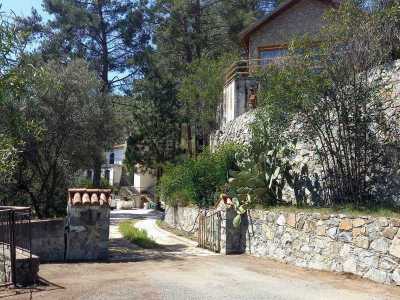 Home For Sale in Moniatis, Cyprus