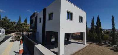 Home For Sale in Pyrgos Lemesou, Cyprus