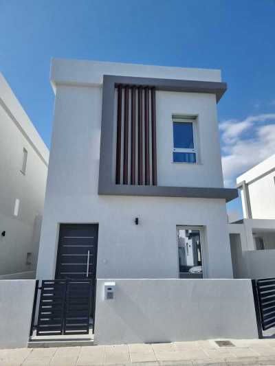 Home For Sale in Moni, Cyprus