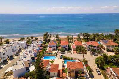 Home For Sale in Meneou, Cyprus