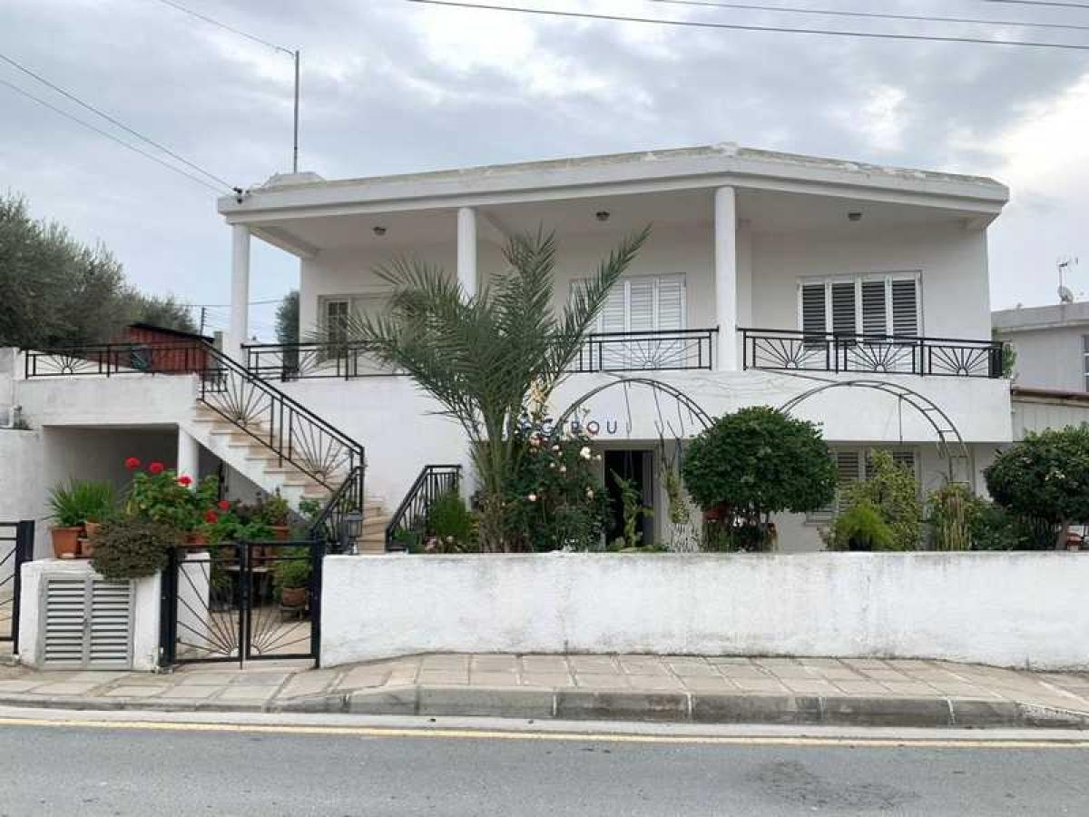 Picture of Home For Sale in Kalo Chorio, Limassol, Cyprus