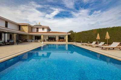 Home For Sale in Dromolaxia, Cyprus