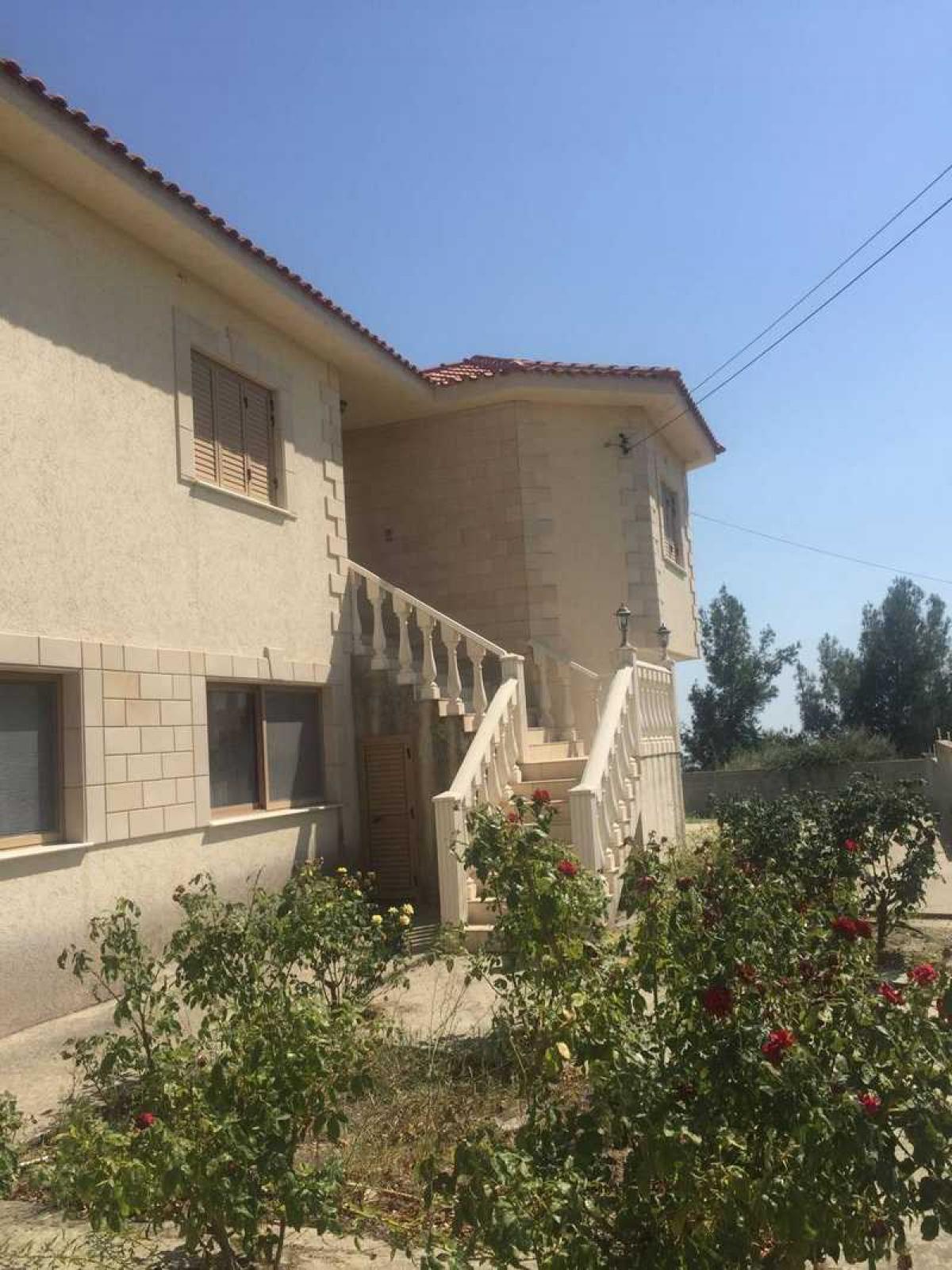 Picture of Home For Sale in Kellaki, Limassol, Cyprus