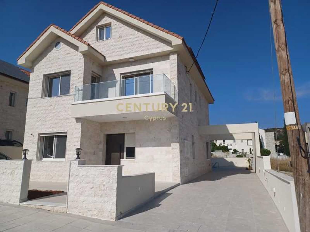 Picture of Home For Sale in Palodeia, Limassol, Cyprus