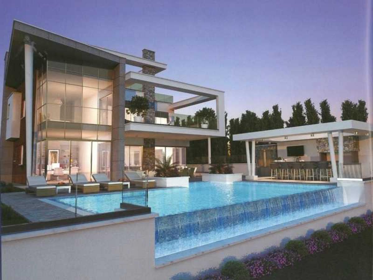 Picture of Villa For Sale in Parekklisia, Limassol, Cyprus