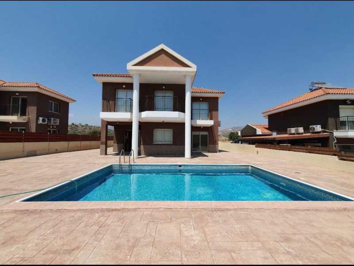 Picture of Home For Sale in Monagroulli, Limassol, Cyprus