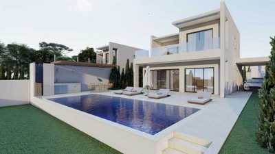 Villa For Sale in Chlorakas, Cyprus