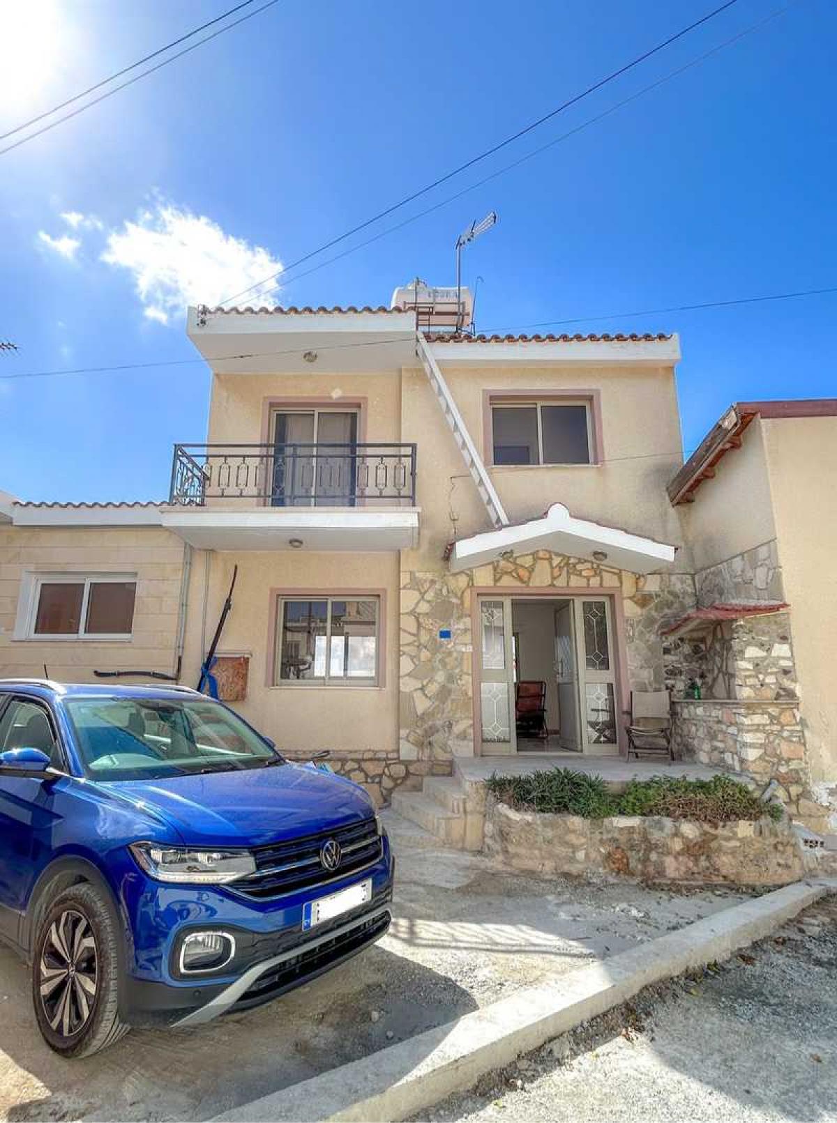 Picture of Home For Sale in Marathounta, Paphos, Cyprus