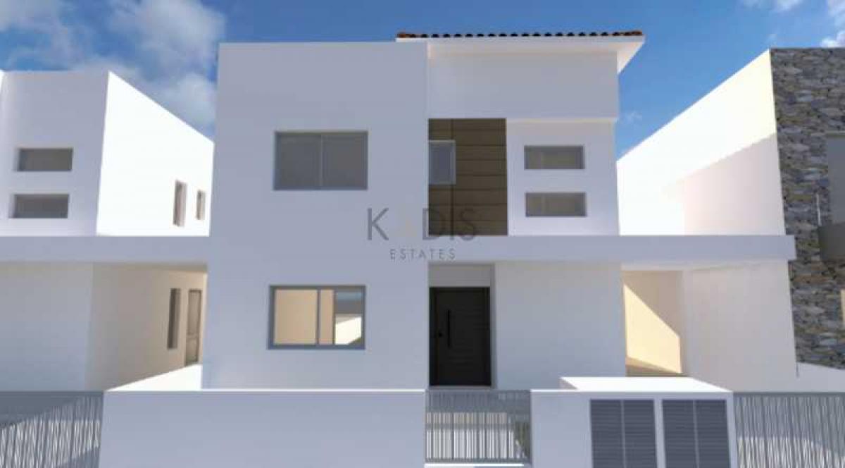 Picture of Home For Sale in Erimi, Limassol, Cyprus