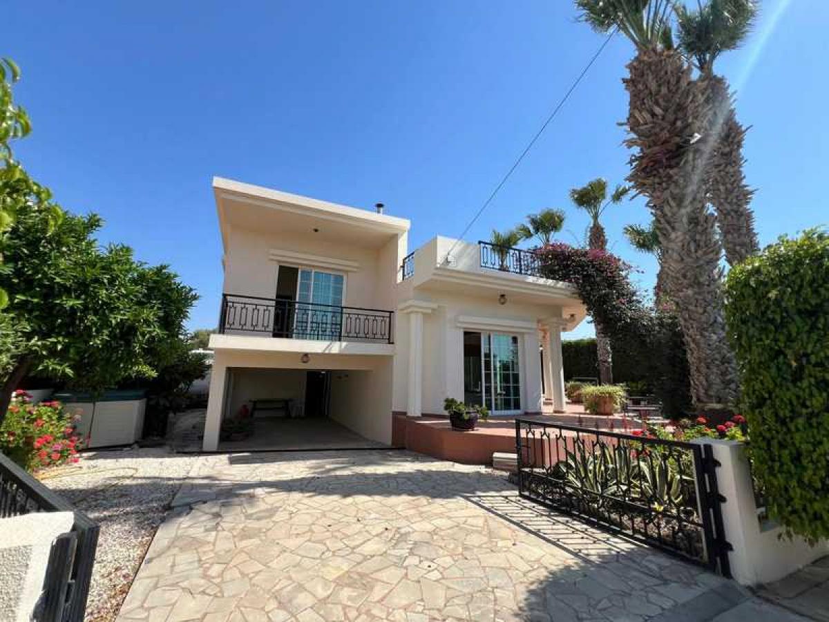 Picture of Villa For Sale in Kiti, Larnaca, Cyprus