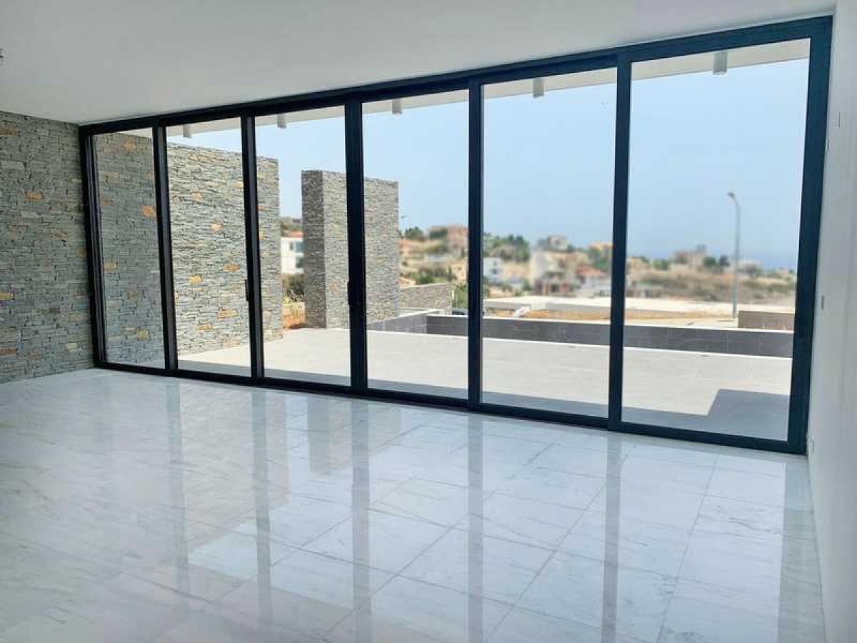 Picture of Villa For Sale in Germasogeia, Limassol, Cyprus