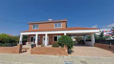 Villa For Sale in Kiti, Cyprus