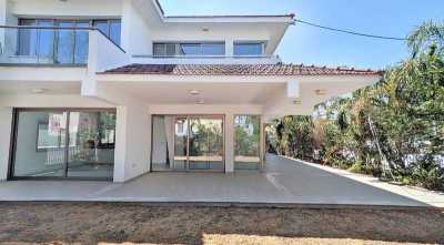 Home For Sale in Aglantzia, Cyprus