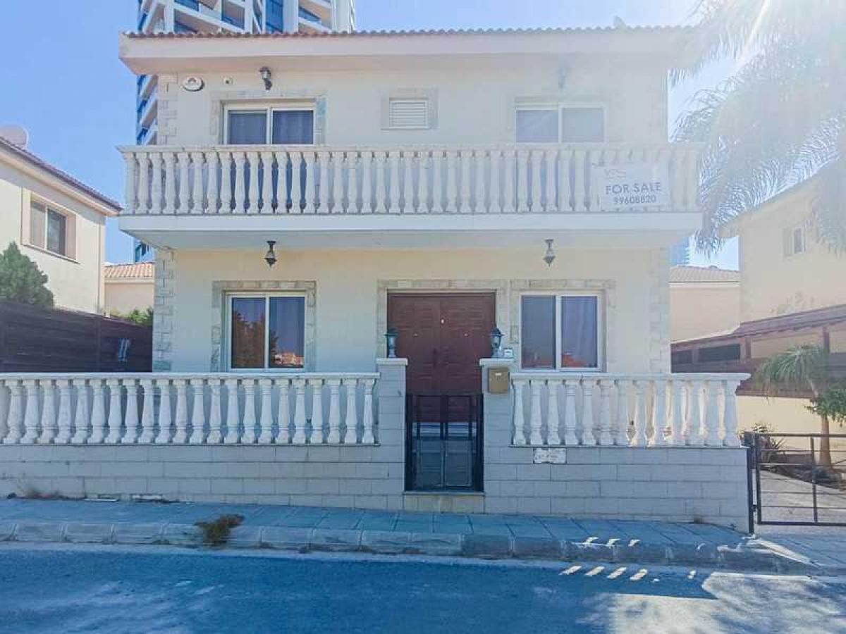 Picture of Home For Sale in Potamos Germasogeias, Limassol, Cyprus