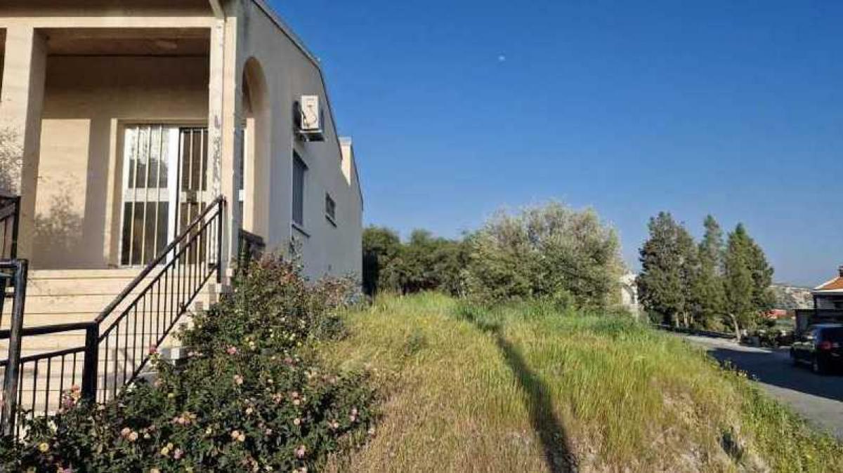 Picture of Home For Sale in Monagroulli, Limassol, Cyprus