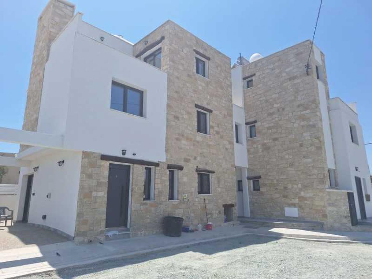 Picture of Home For Sale in Pyrgos Lemesou, Limassol, Cyprus