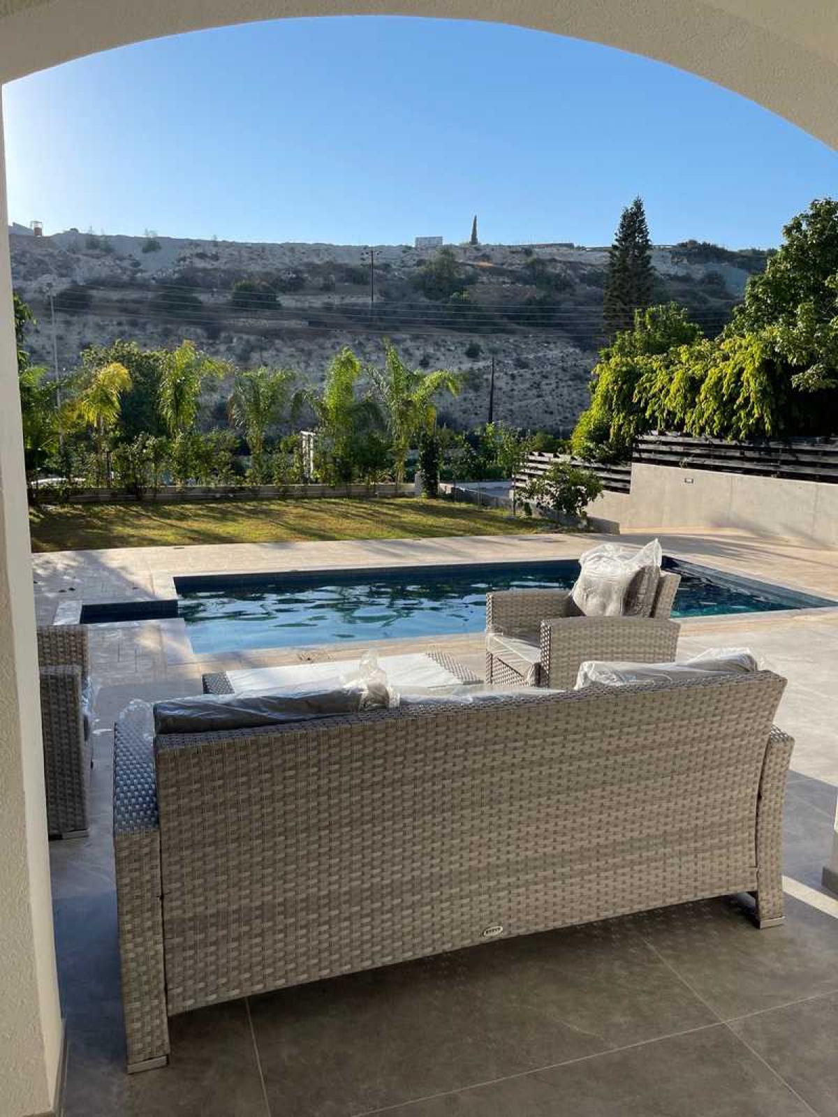 Picture of Villa For Sale in Agios Tychon, Limassol, Cyprus