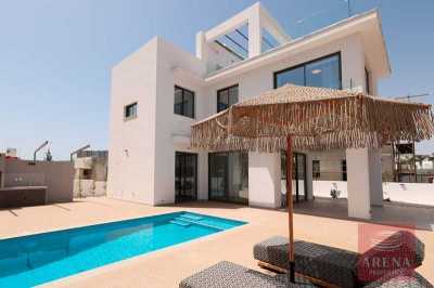 Villa For Sale in Pernera, Cyprus