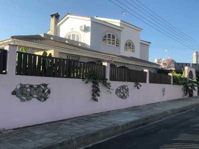 Villa For Sale in Deryneia, Cyprus