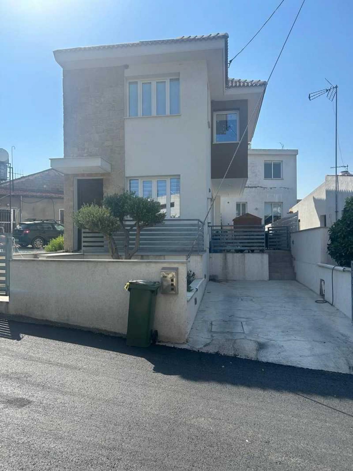 Picture of Home For Sale in Parekklisia, Limassol, Cyprus