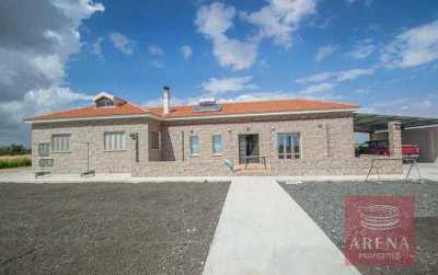 Villa For Sale in Avgorou, Cyprus