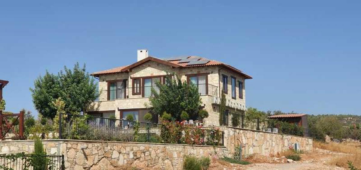 Picture of Villa For Sale in Souni, Limassol, Cyprus