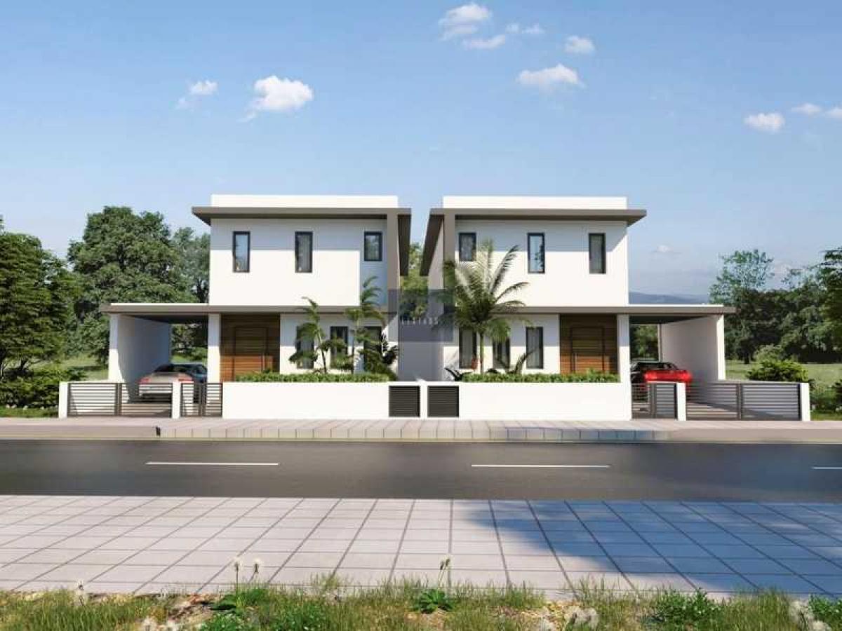 Picture of Villa For Sale in Aradippou, Larnaca, Cyprus