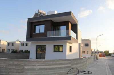 Villa For Sale in 