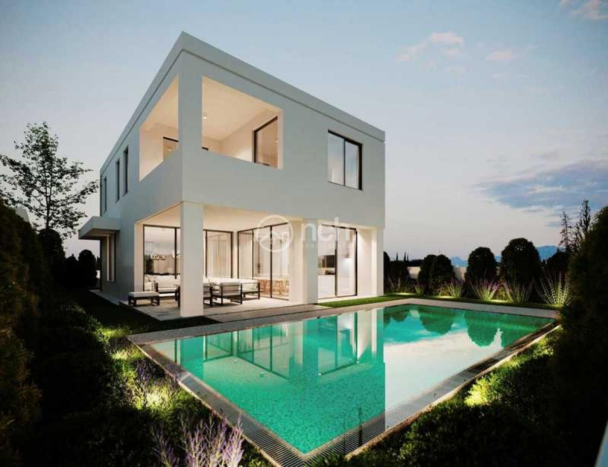 Picture of Villa For Sale in Agios Athanasios, Limassol, Cyprus