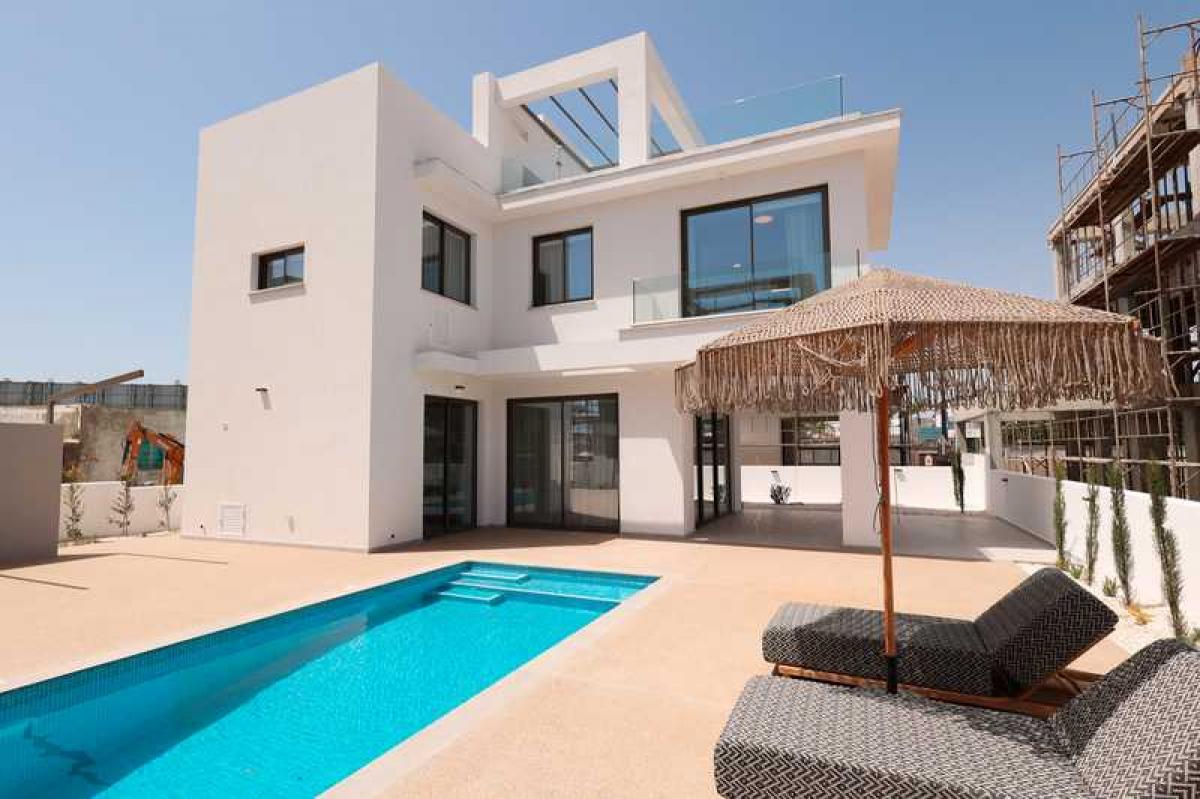 Picture of Villa For Sale in Pernera, Famagusta, Cyprus