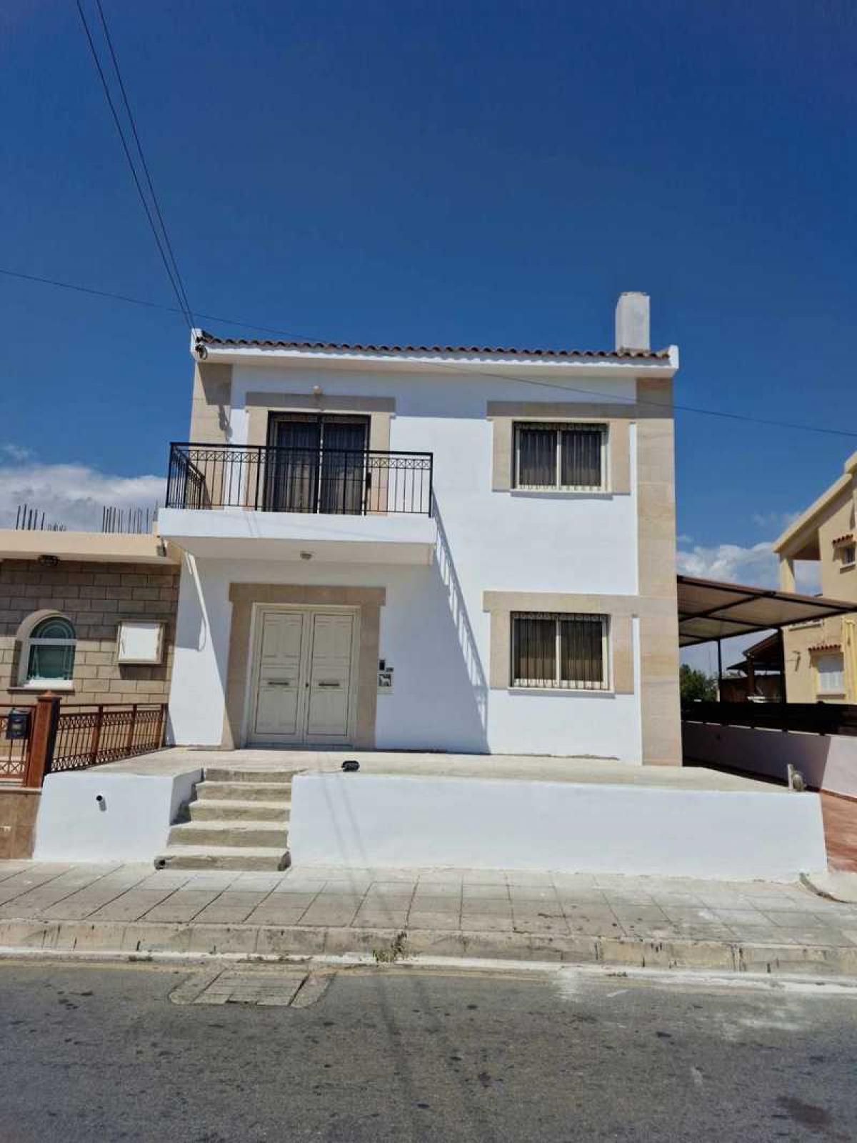 Picture of Home For Sale in Dromolaxia, Larnaca, Cyprus