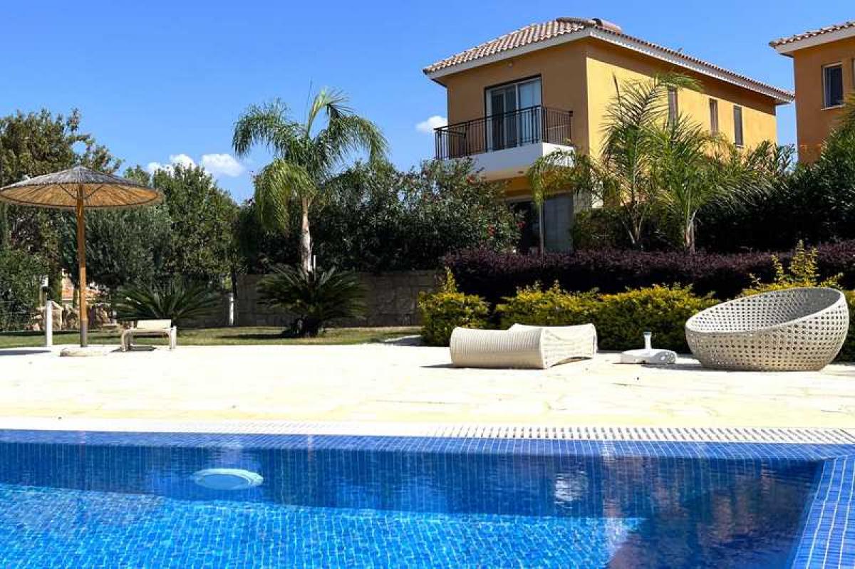 Picture of Home For Sale in Chlorakas, Paphos, Cyprus